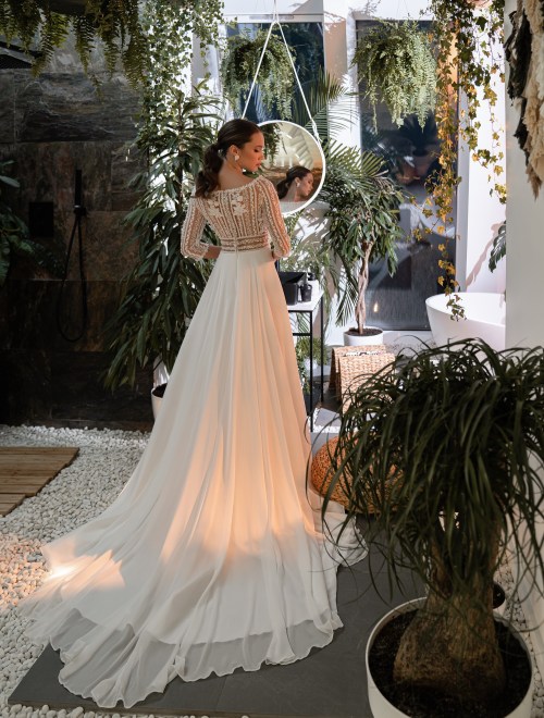 https://elisebride.ro/images/stories/virtuemart/product/ROSE            (4).jpg